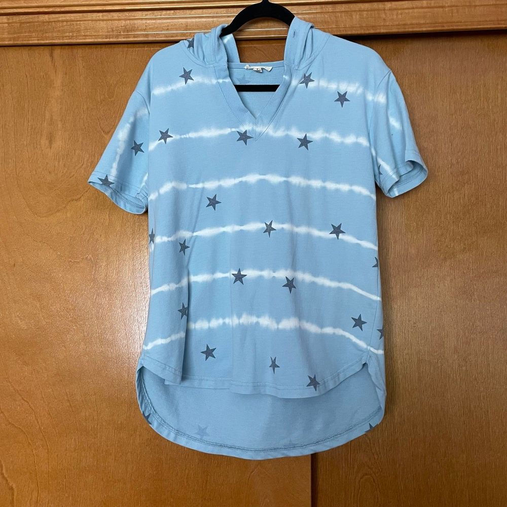 Jane & Delancey star stripe short sleeve hoodie